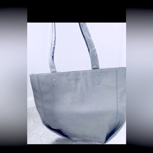 Authentic Pandora New Grey leather Fashion Bag & soft Pink dust cover